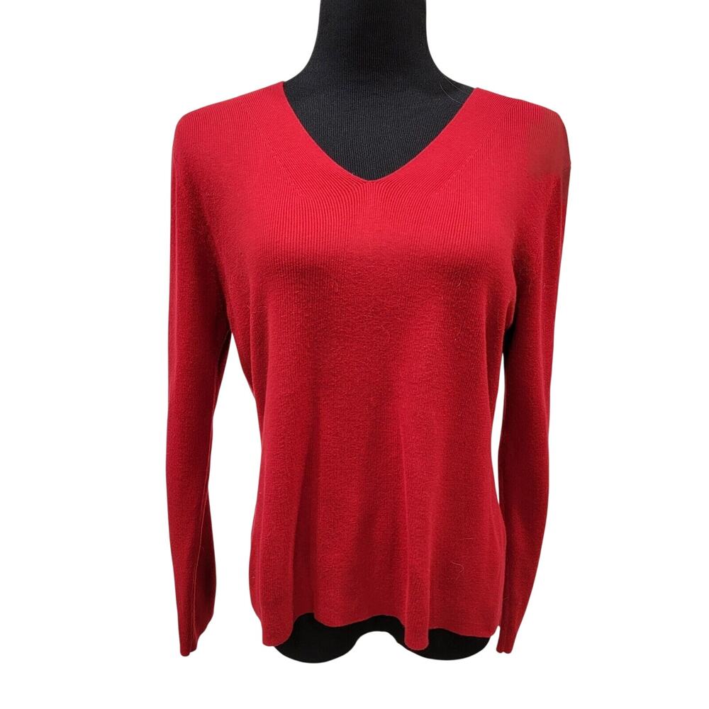 Tailor B. Moss Vintage Large Ribbed Vneck Sweater Clean Girl Capsule Wardrobe